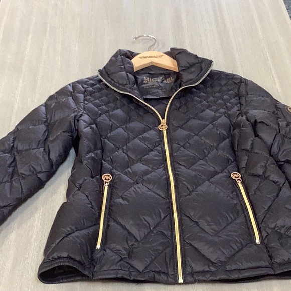 MICHAEL Michael Kors Jackets & Blazers - Michael Kors packable down